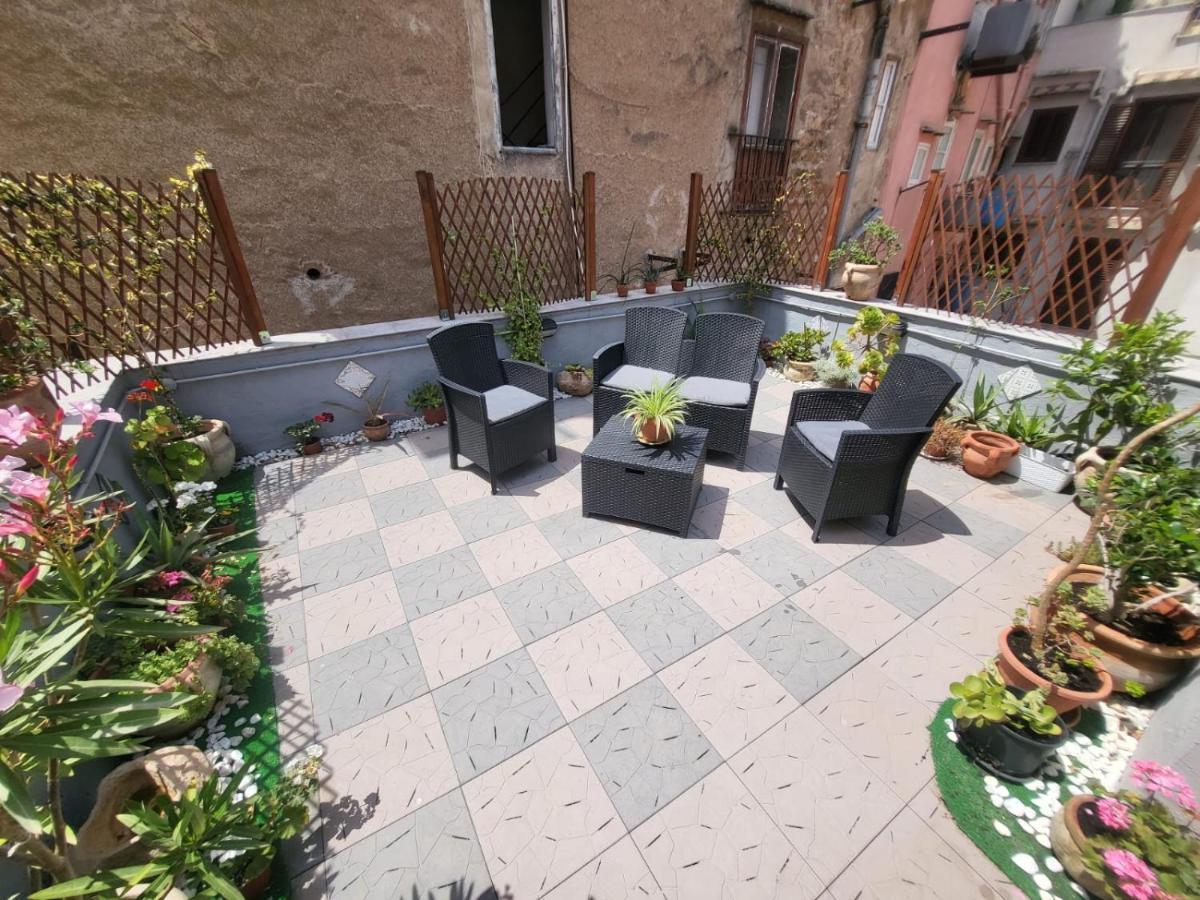 Casetta Poli- Appartamento Con Terrazza - Centro Storico Palermo Kültér fotó