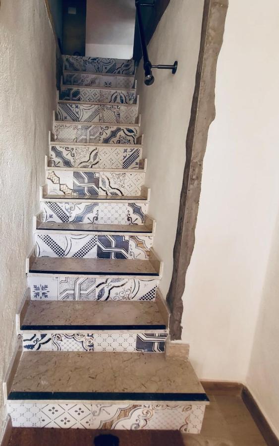 Casetta Poli- Appartamento Con Terrazza - Centro Storico Palermo Kültér fotó