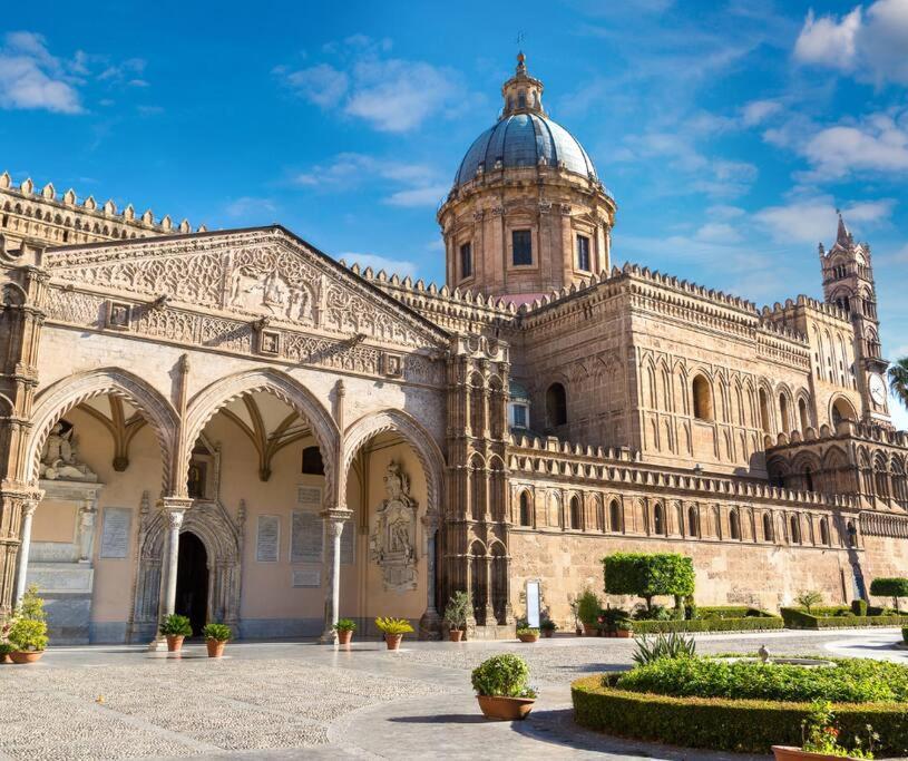 Casetta Poli- Appartamento Con Terrazza - Centro Storico Palermo Kültér fotó